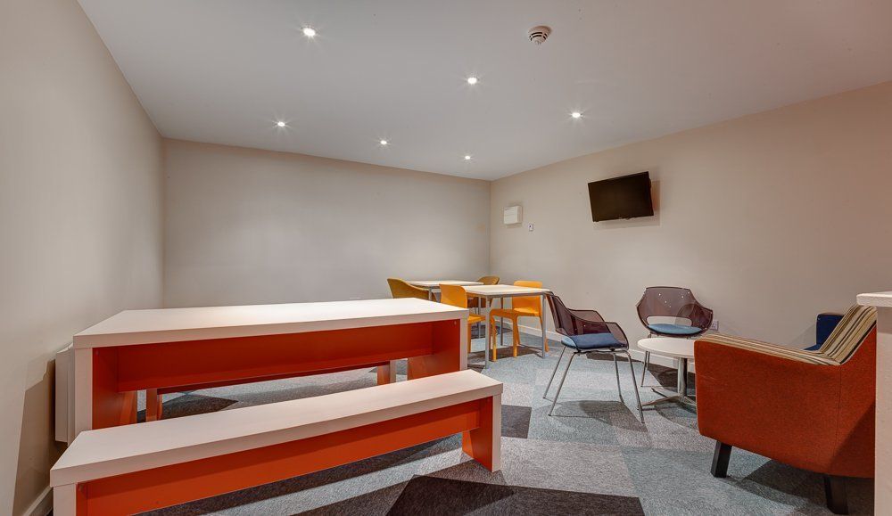 Property photo 3 of 13 Picture No. 01