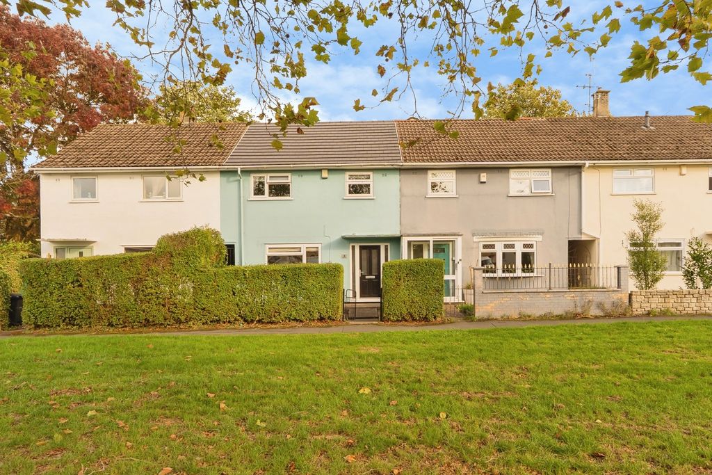 Property photo 1 of 25 Pbox-Img.Jpg