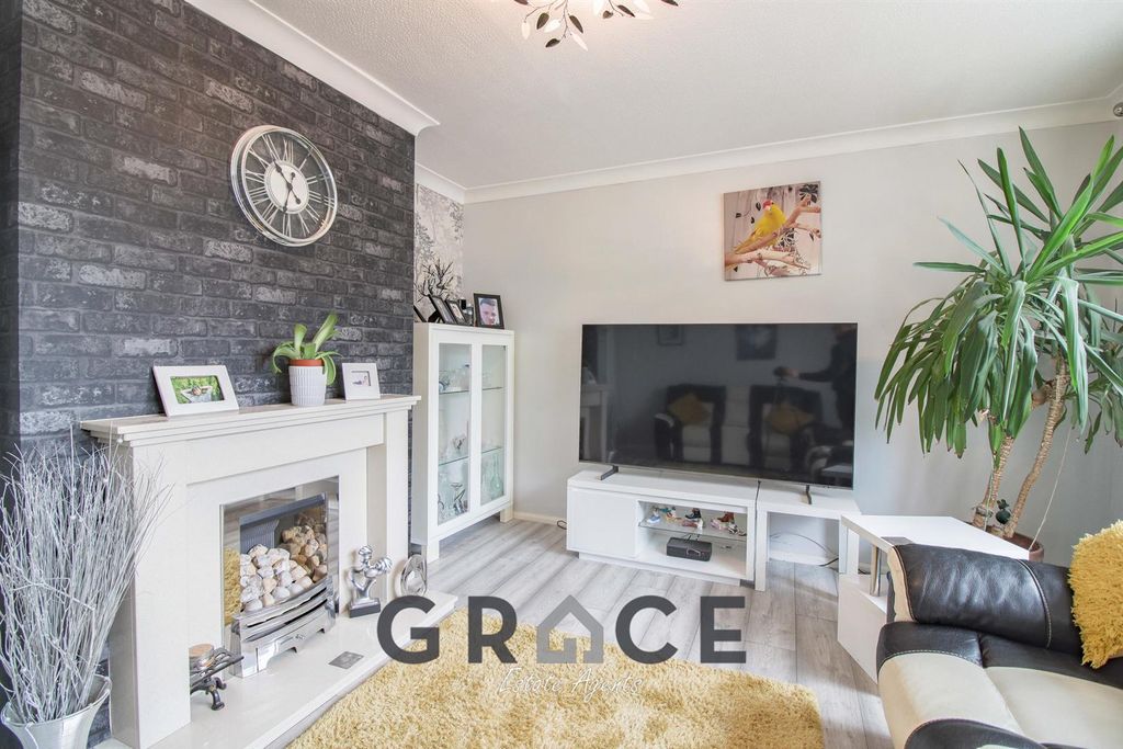 Property photo 3 of 20 Untitled_Hdr-x (4).Jpg