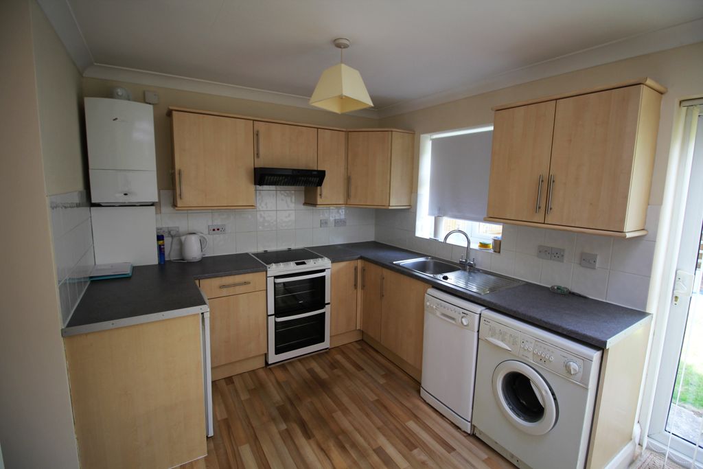 Property photo 2 of 8