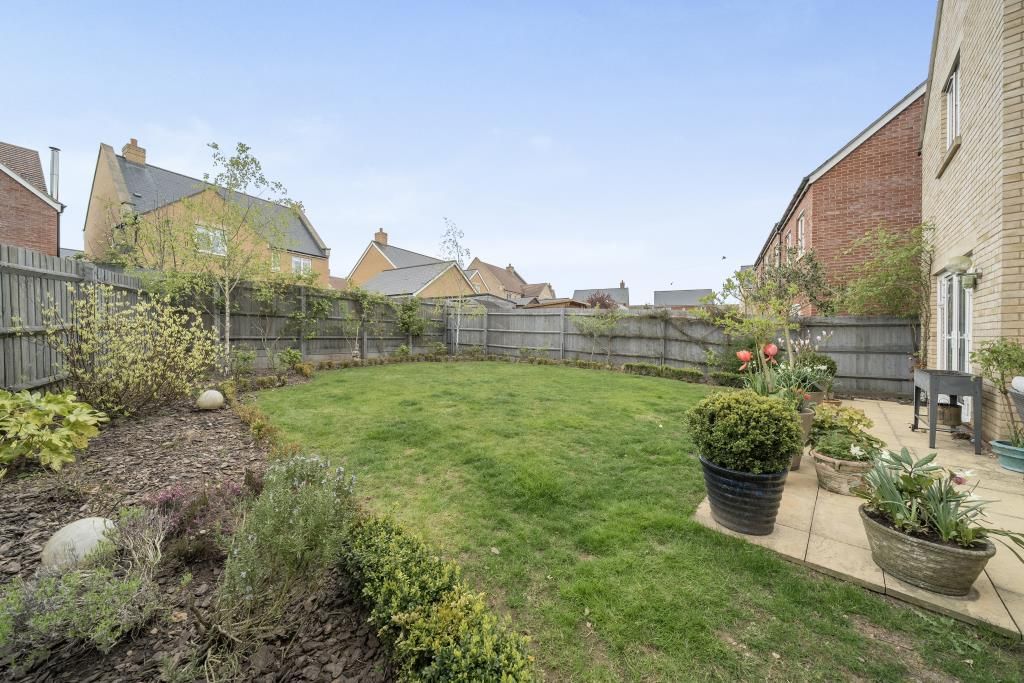 Property photo 3 of 21 Rear Garden