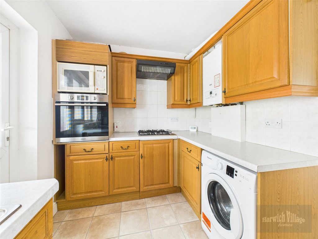 Property photo 3 of 15 Picture 3