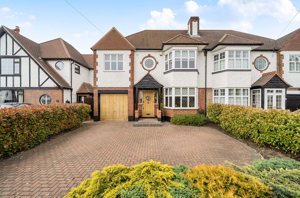 Property photo 1 of 20 1459991-17-6A0B2F...