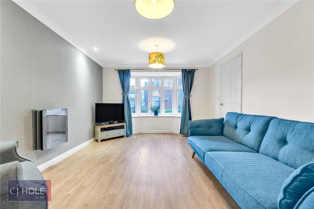 Property photo 2 of 23 Picture No. 44