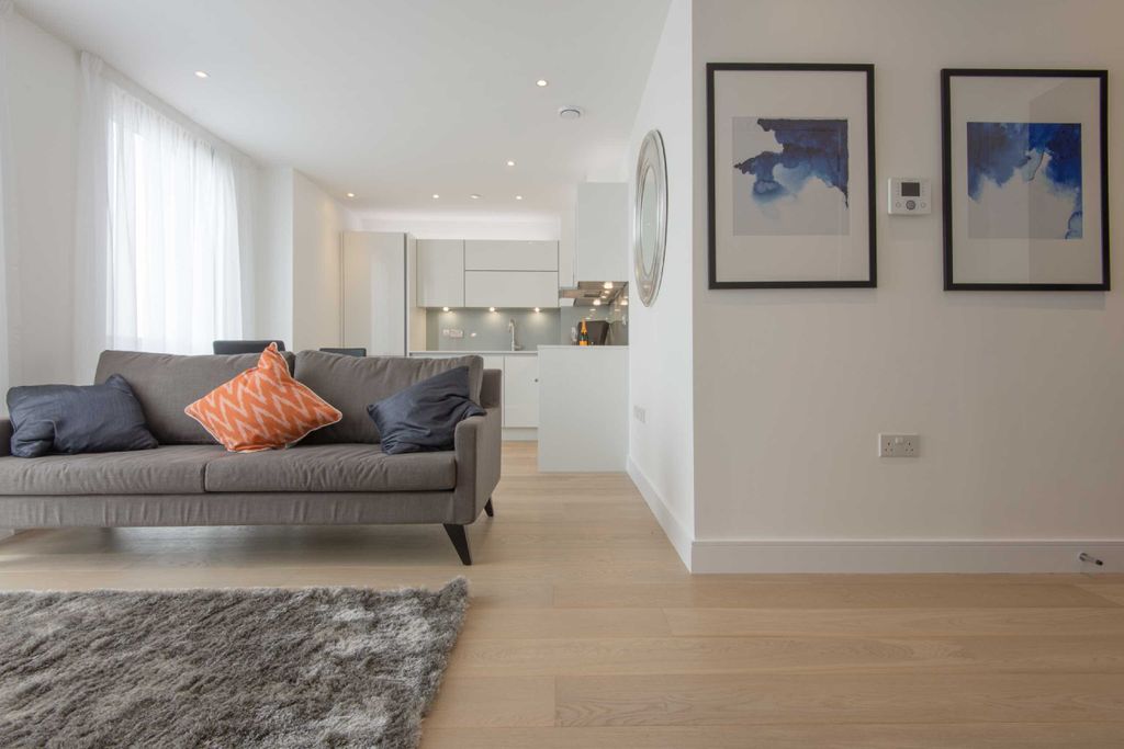 Property photo 3 of 9 Reception Room