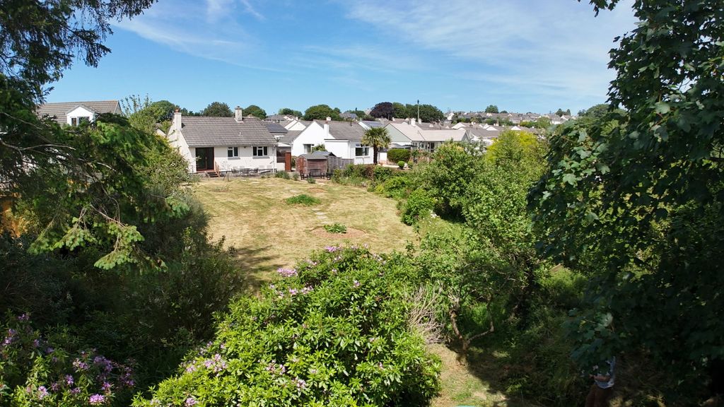 Property photo 3 of 15