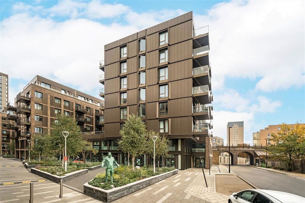 Property photo 1 of 8