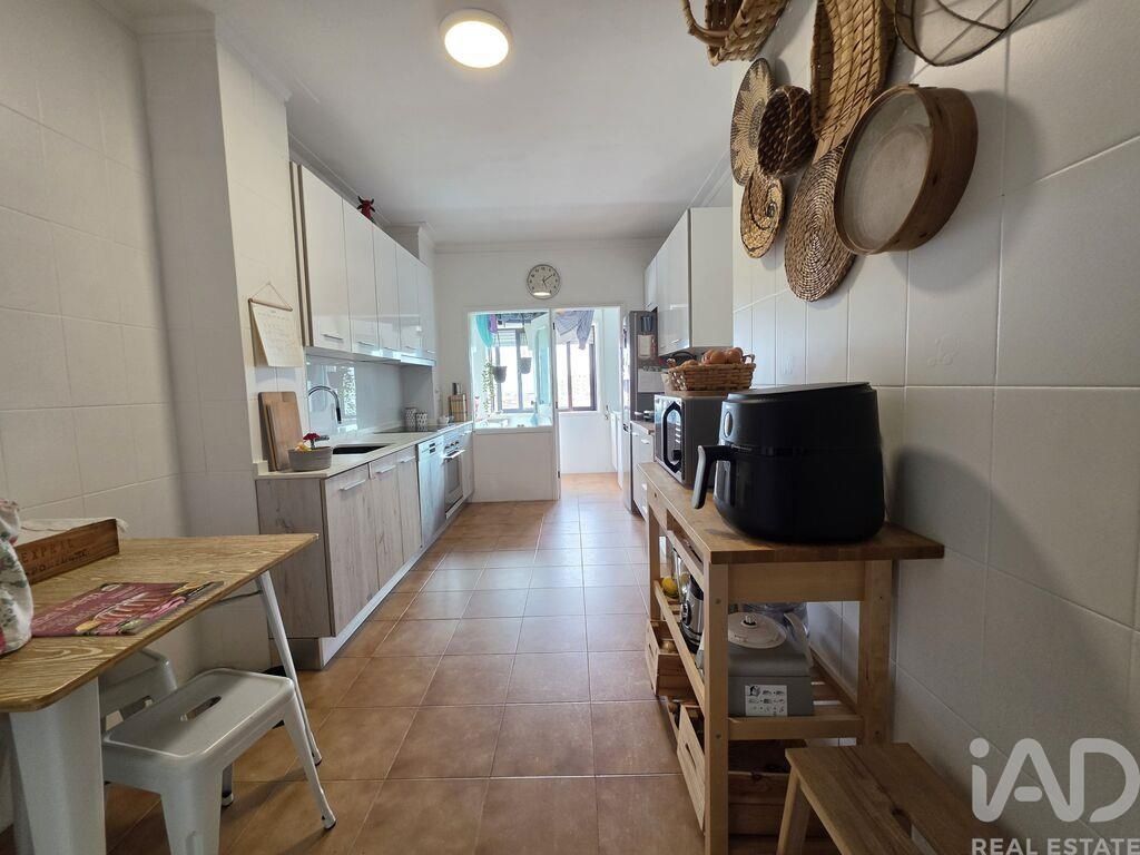 Property photo 3 of 31