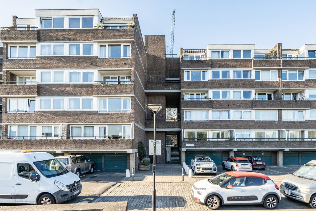 Property photo 1 of 17 1439181-2-69Ceb6E...