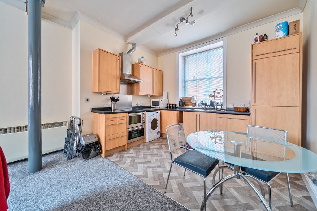 Property photo 3 of 13 Kitchen