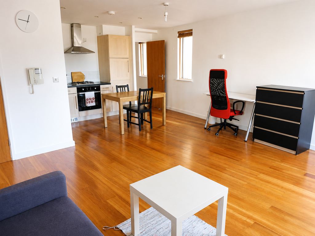 Property photo 2 of 10