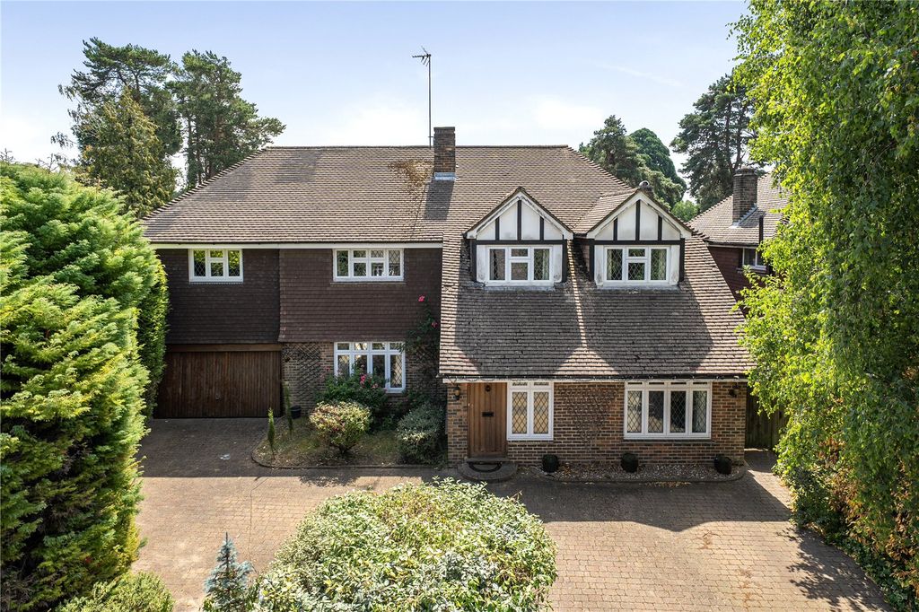 Property photo 1 of 32 Picture No. 04