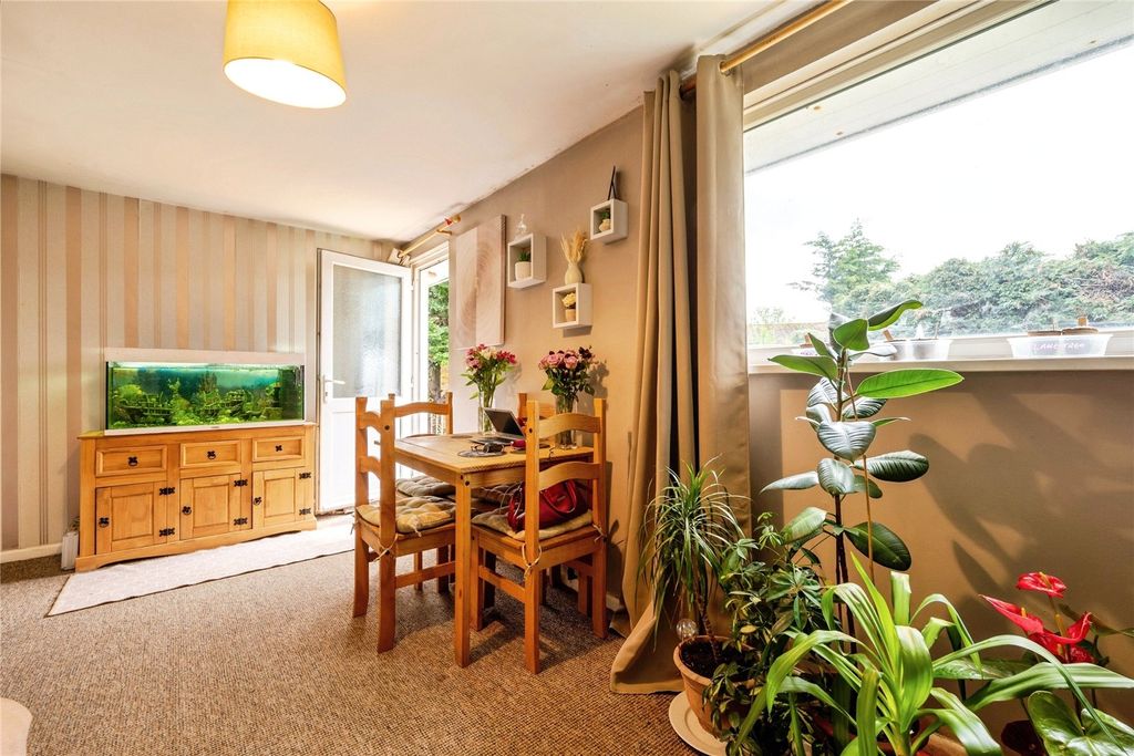 Property photo 3 of 17 Picture No. 31