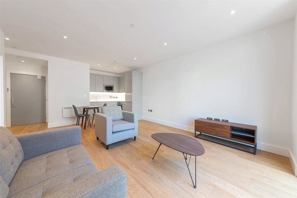 Property photo 1 of 9 Picture No. 05