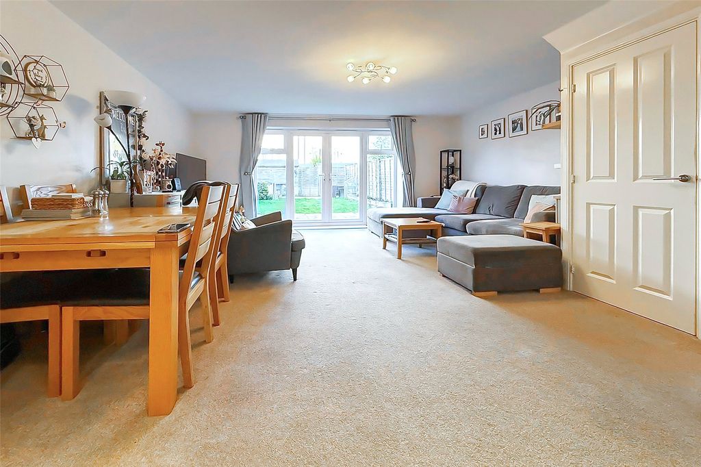 Property photo 2 of 18 Picture No. 07