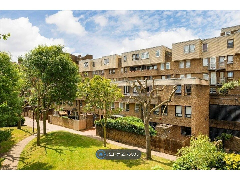 Property photo 1 of 32