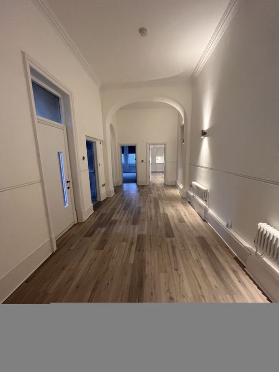 Property photo 3 of 10 Hallway