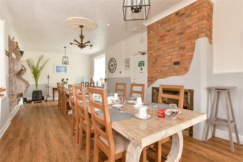 Property photo 2 of 20 Dining Room