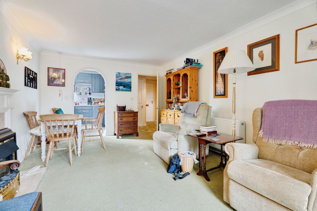 Property photo 3 of 16 Pbox-Img.Jpg