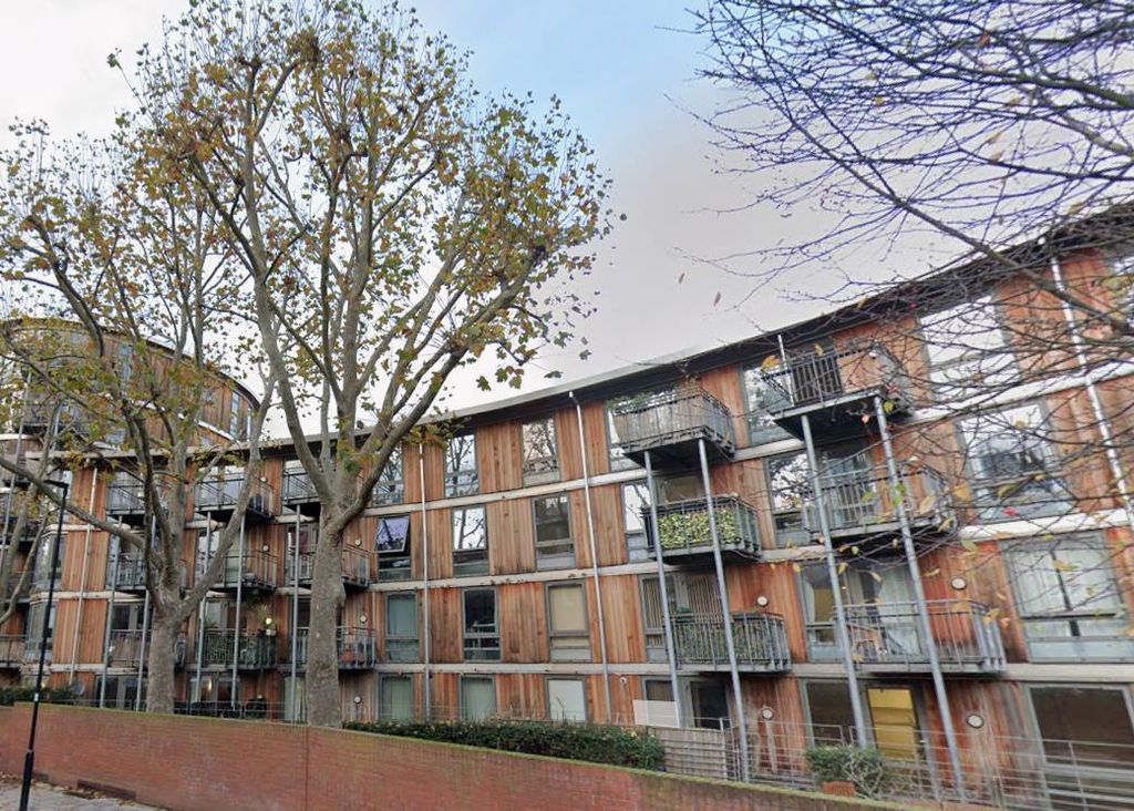 Property photo 1 of 9