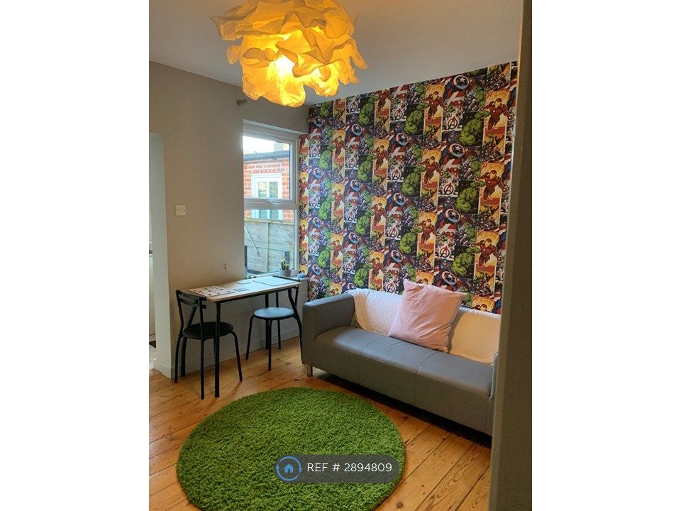 Property photo 2 of 6
