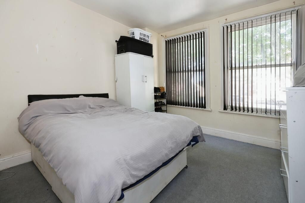 Property photo 3 of 11 Bedroom