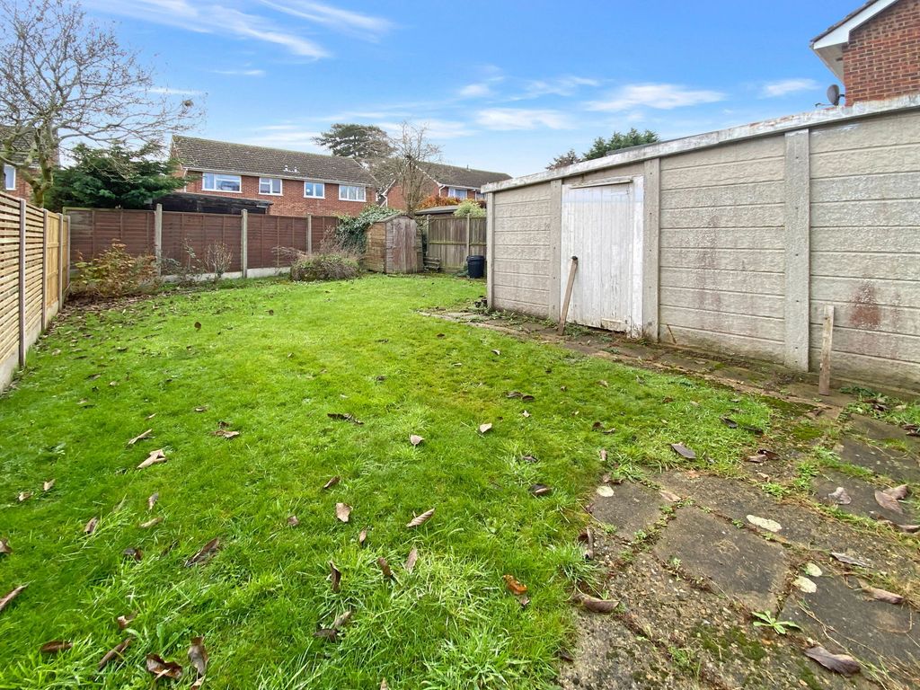 Property photo 2 of 12