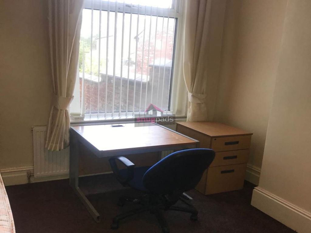 Property photo 3 of 12 3