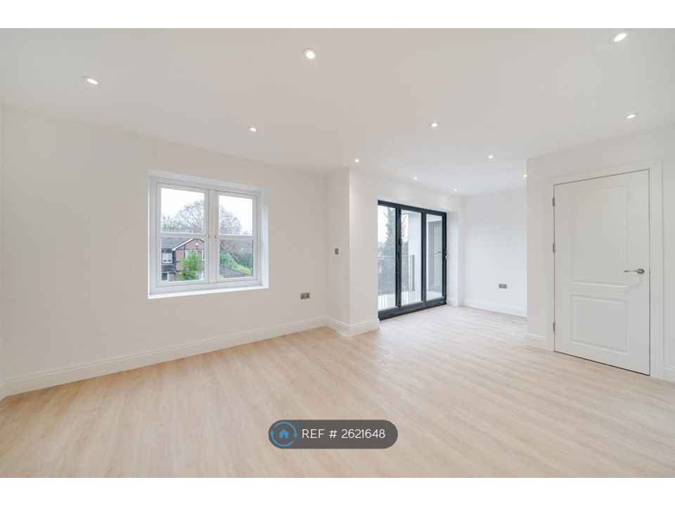 Property photo 1 of 10 Open Plan Living And Kitchen