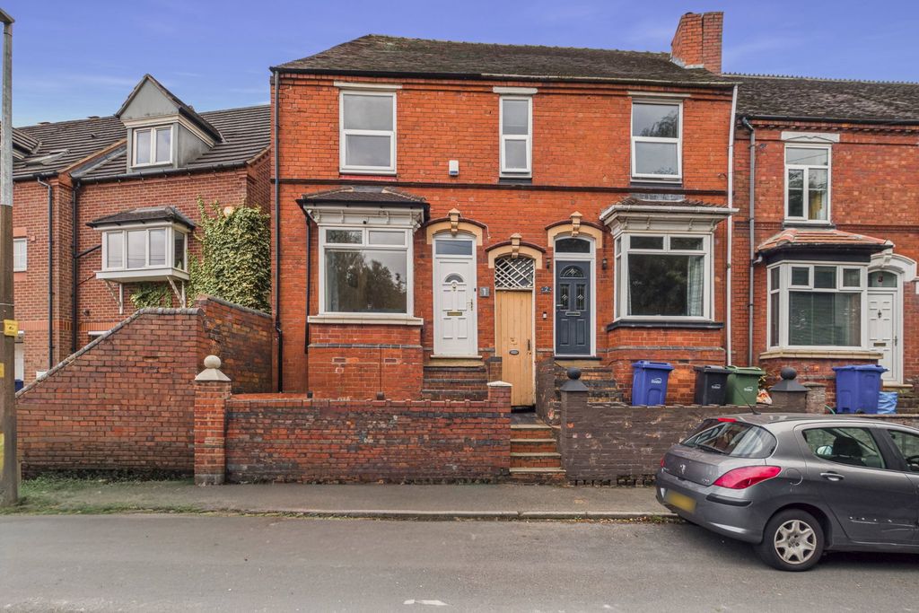 Property photo 1 of 18