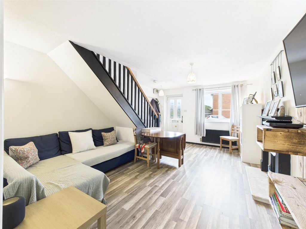 Property photo 2 of 13 Picture No. 10