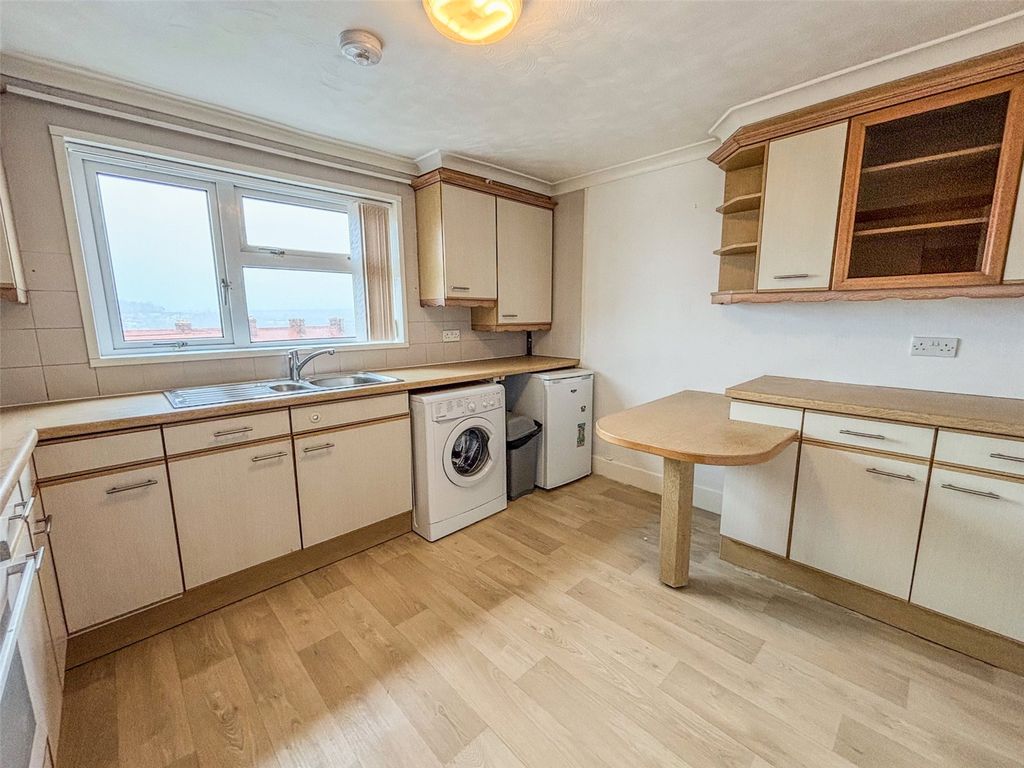 Property photo 3 of 10 Picture No. 07