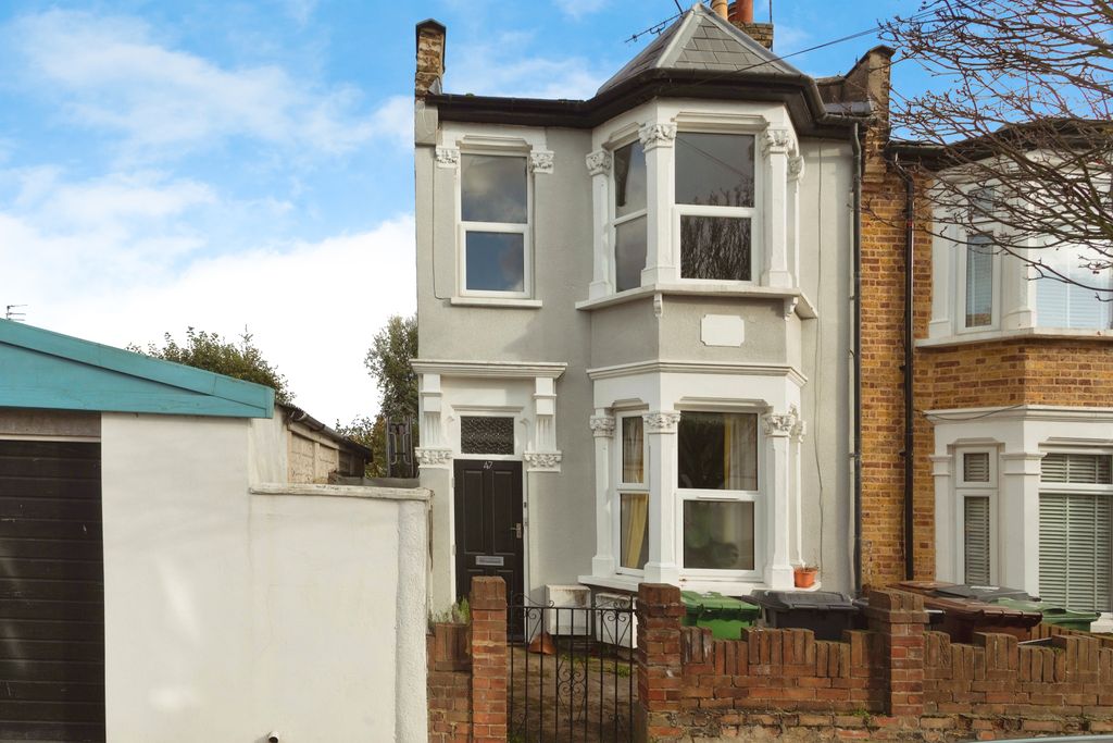 Property photo 1 of 10