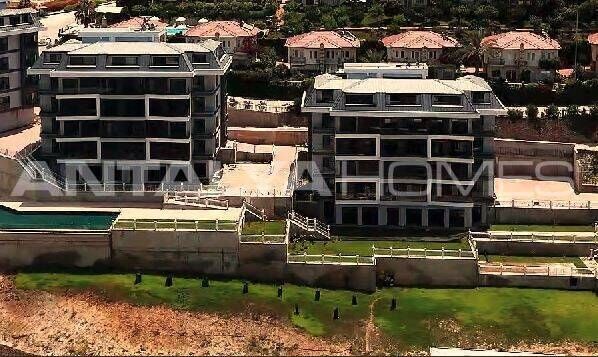 Property photo 3 of 4