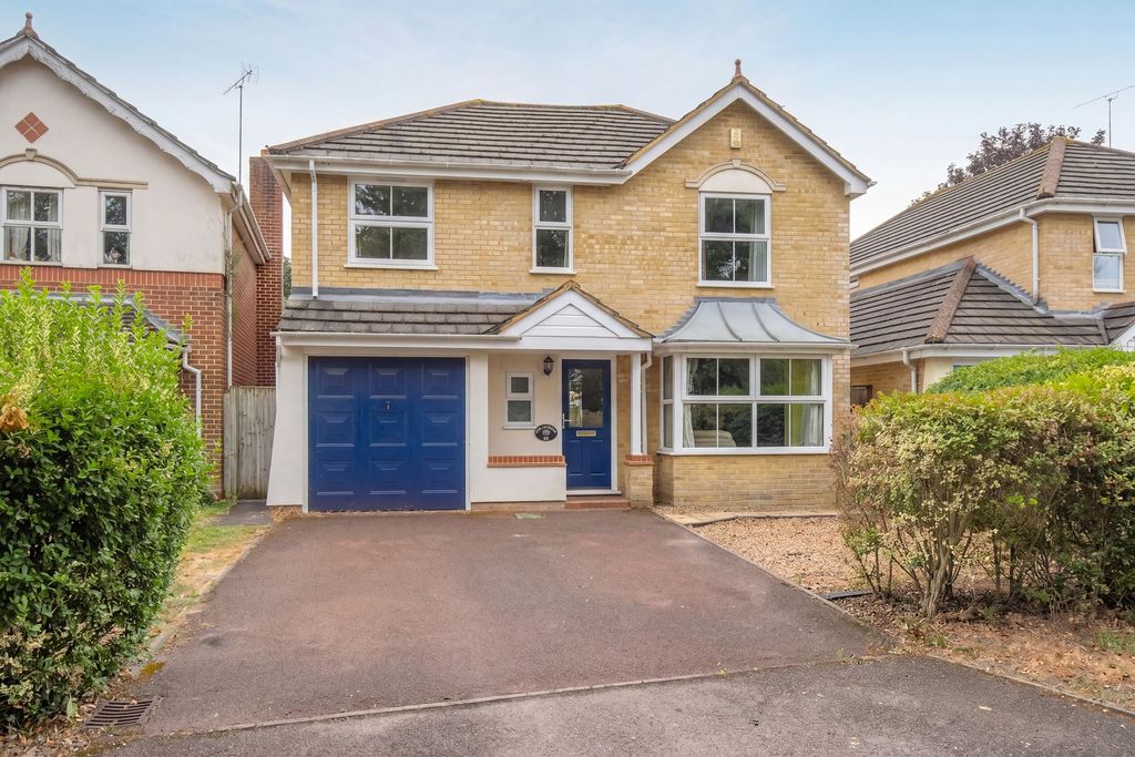 Property photo 1 of 11