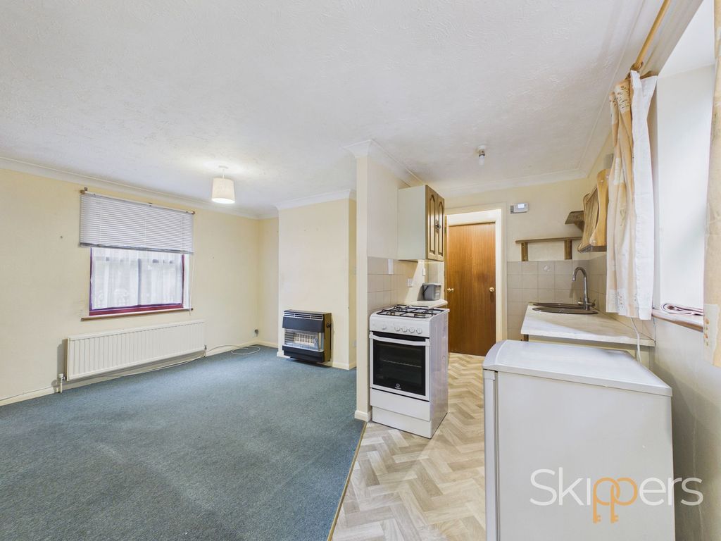 Property photo 3 of 10