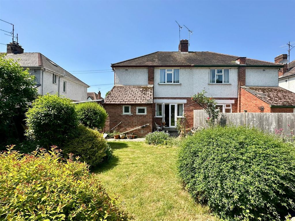 Property photo 2 of 11