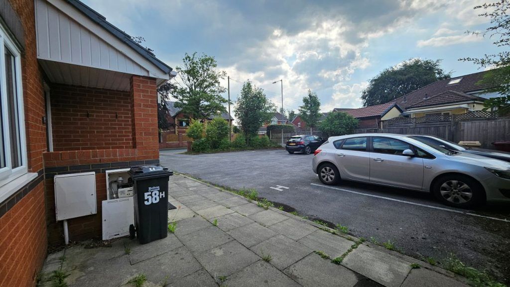 Property photo 3 of 17 3