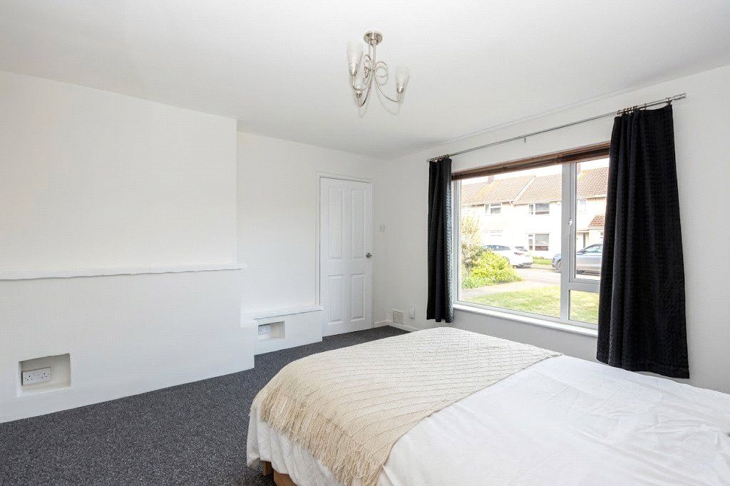 Property photo 3 of 19 Picture No. 02