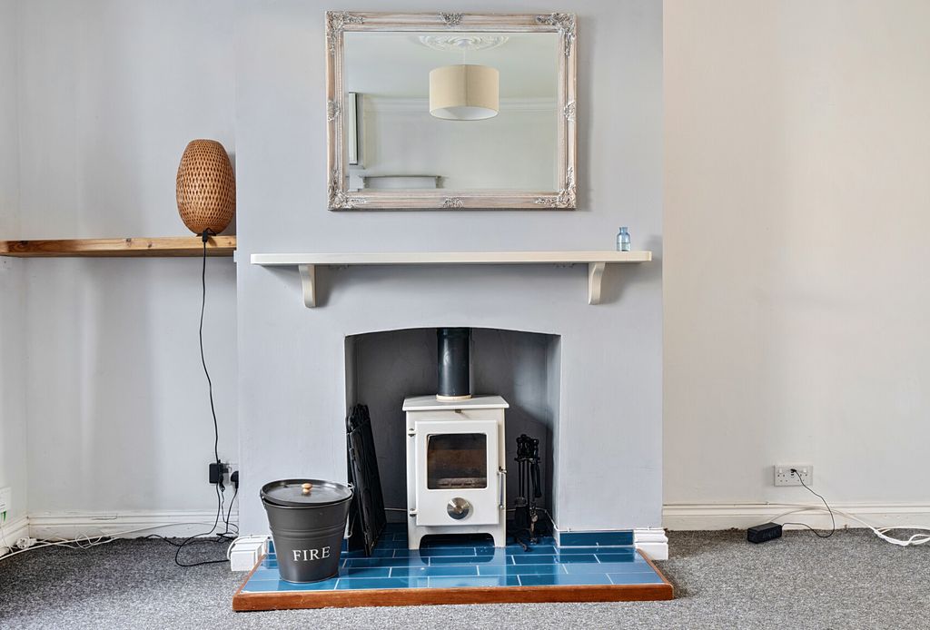 Property photo 3 of 22 Fireplace