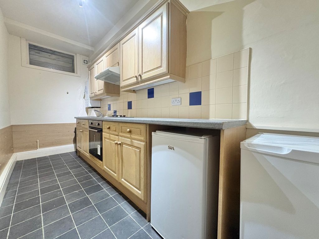 Property photo 3 of 14 Picture No. 31