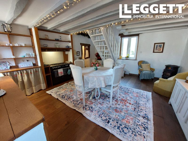 Property photo 2 of 10