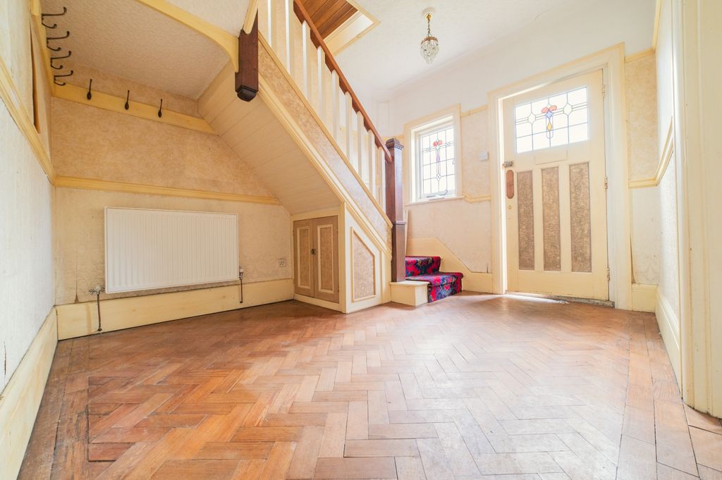 Property photo 3 of 22 Call 02920 454555 To Secure Your Viewing_4