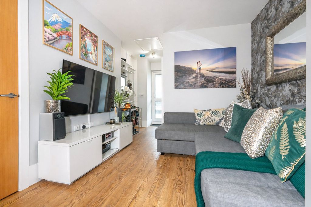 Property photo 2 of 10 Picture No. 07