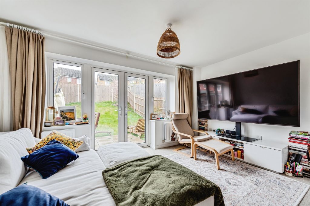 Property photo 2 of 14