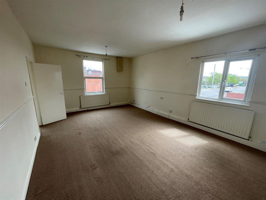 Property photo 2 of 8 2.Jpg