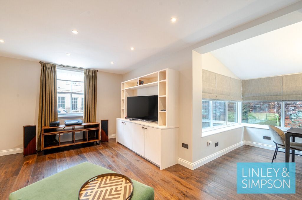 Property photo 1 of 17 Picture No. 42