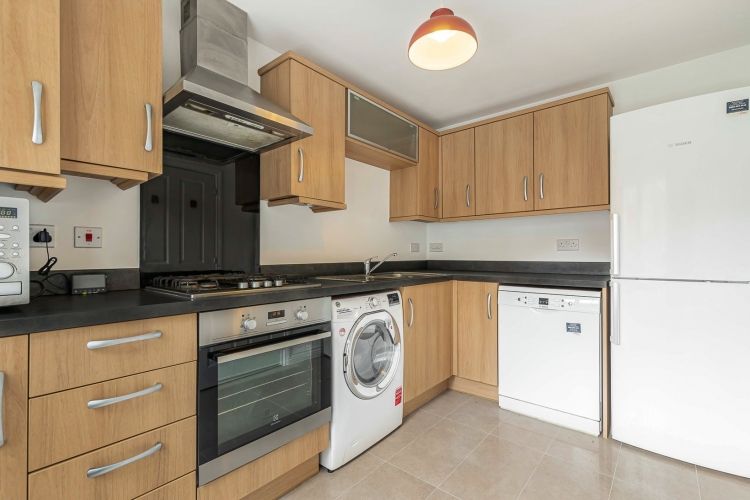 Property photo 3 of 9 300266
