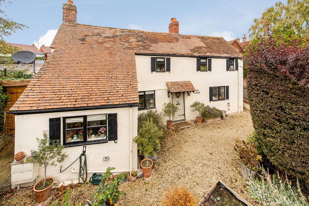 Property photo 1 of 20