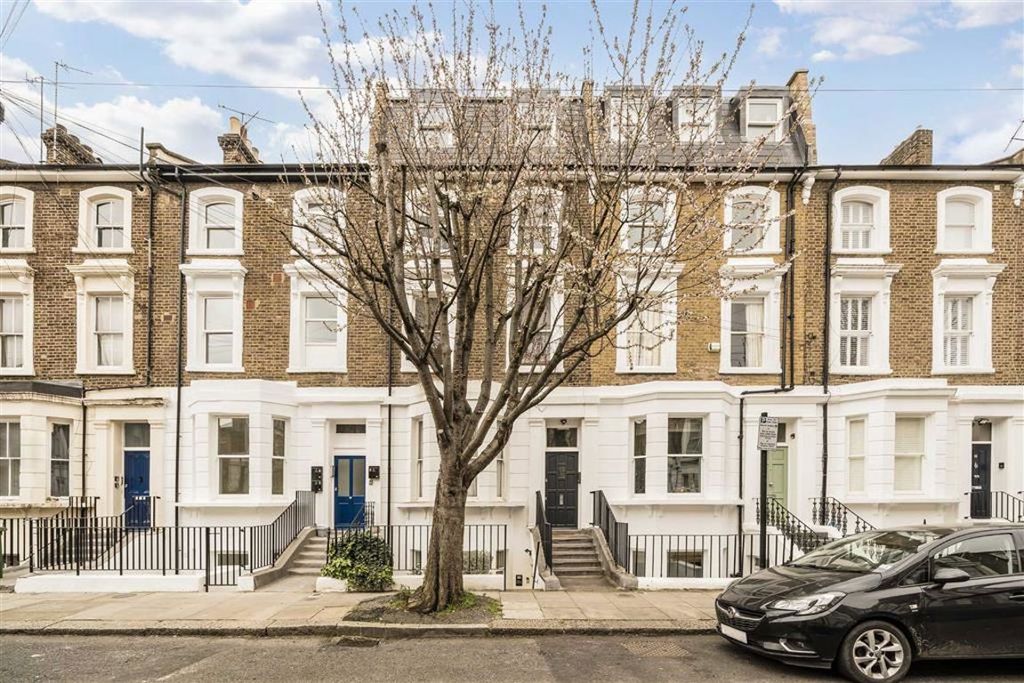 Property photo 3 of 6